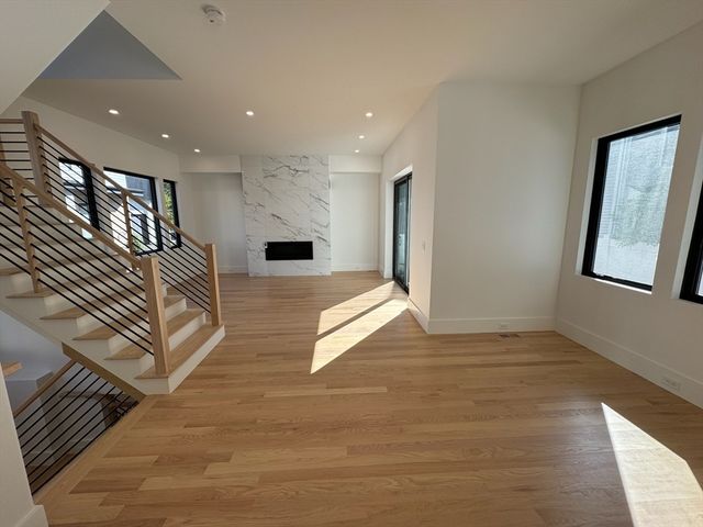 167 Winchester Street D, Newton, MA 02461