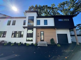 167 Winchester Street D, Newton, MA 02461