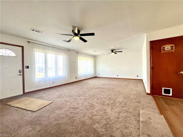 9620 Whit AVE, Norfolk, VA 23503