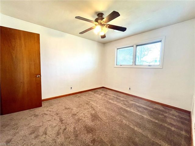 9620 Whit AVE, Norfolk, VA 23503