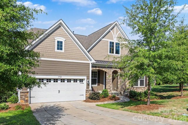 17920 Culross Lane, Charlotte, NC 28278