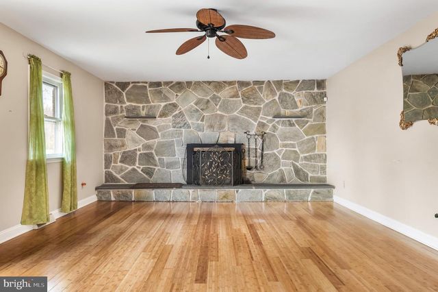 17 KING ST, Pennsville, NJ 08070