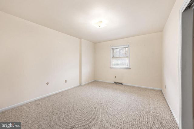 17 KING ST, Pennsville, NJ 08070