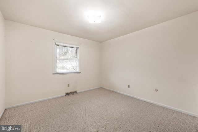 17 KING ST, Pennsville, NJ 08070