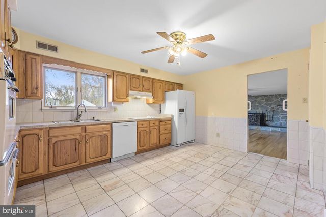 17 KING ST, Pennsville, NJ 08070