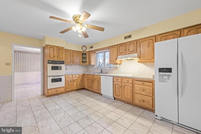 17 KING ST, Pennsville, NJ 08070