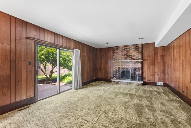 11852 Oregon Trail, Orland Park, IL 60467