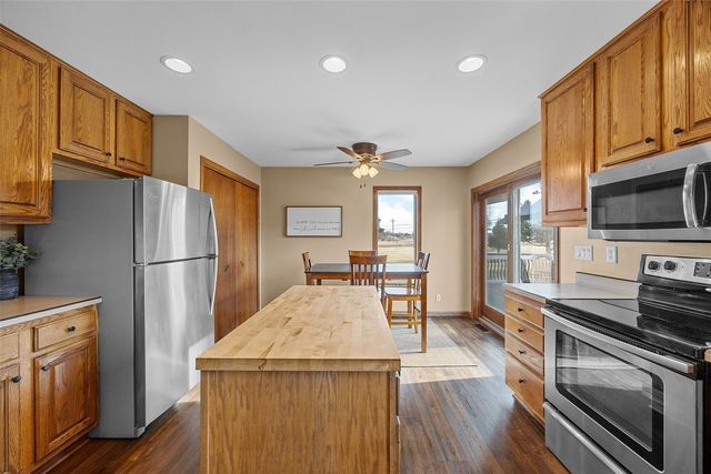 4199 Brookside Drive, Marion, IA 52302