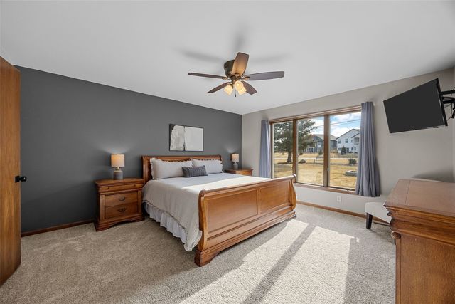 4199 Brookside Drive, Marion, IA 52302