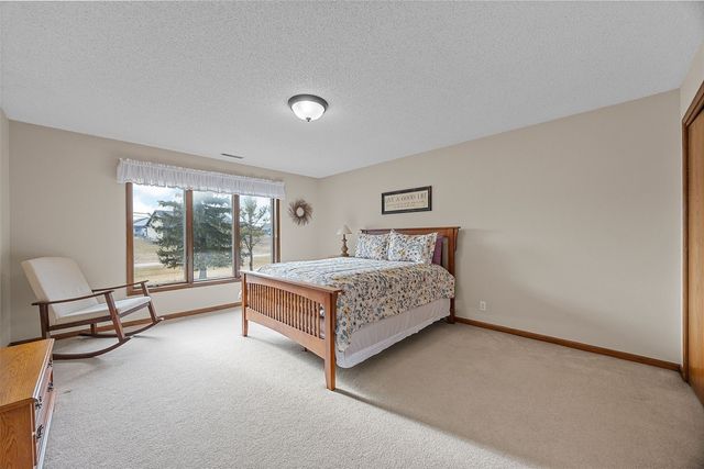 4199 Brookside Drive, Marion, IA 52302