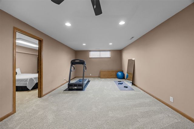 4199 Brookside Drive, Marion, IA 52302