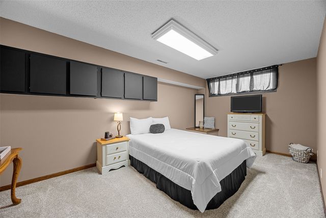 4199 Brookside Drive, Marion, IA 52302