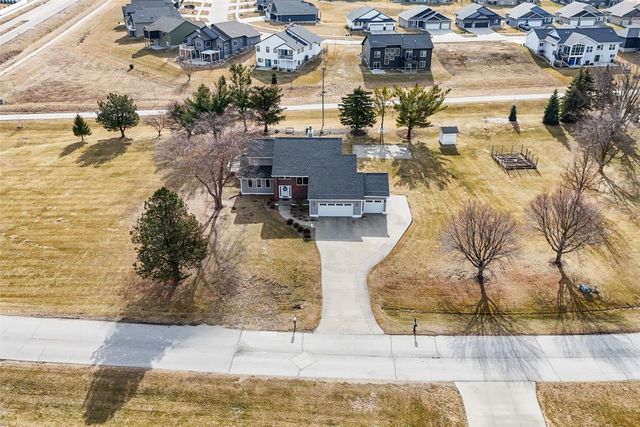 4199 Brookside Drive, Marion, IA 52302