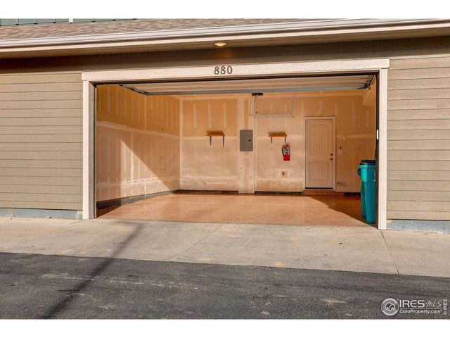 880 Winding Brook Dr, Berthoud, CO 80513
