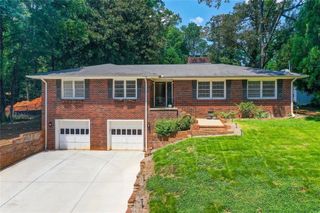636 Pauley Place, Atlanta, GA 30328