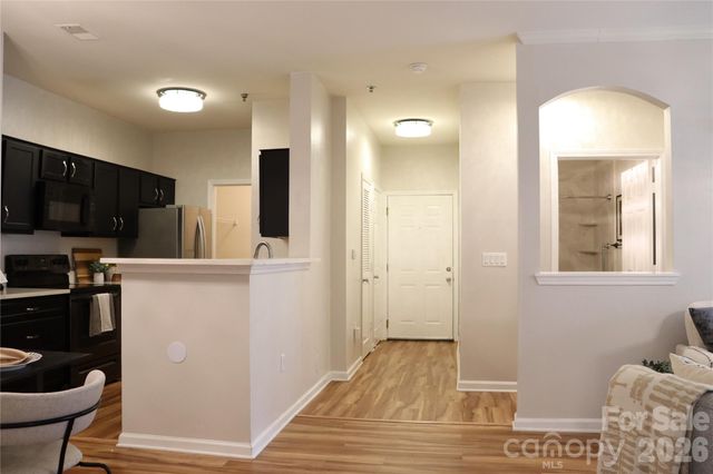 700 Vista Lake Drive 104, Candler, NC 28715