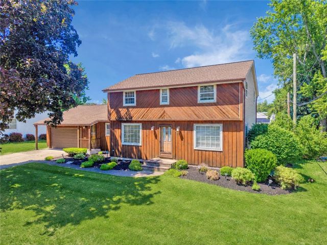 50 Eventide Lane, Irondequoit, NY 14617