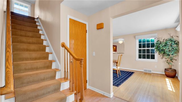 50 Eventide Lane, Irondequoit, NY 14617