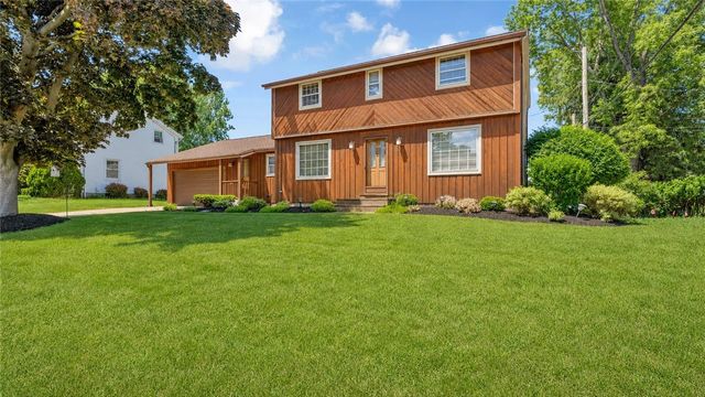50 Eventide Lane, Irondequoit, NY 14617
