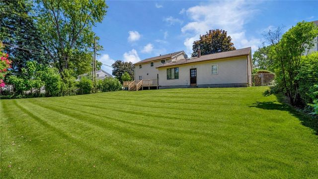 50 Eventide Lane, Irondequoit, NY 14617