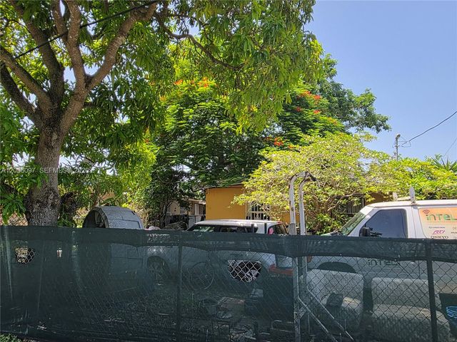 722 SW 3rd Ave, Homestead, FL 33030