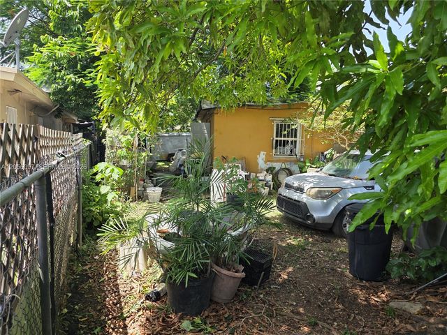 722 SW 3rd Ave, Homestead, FL 33030