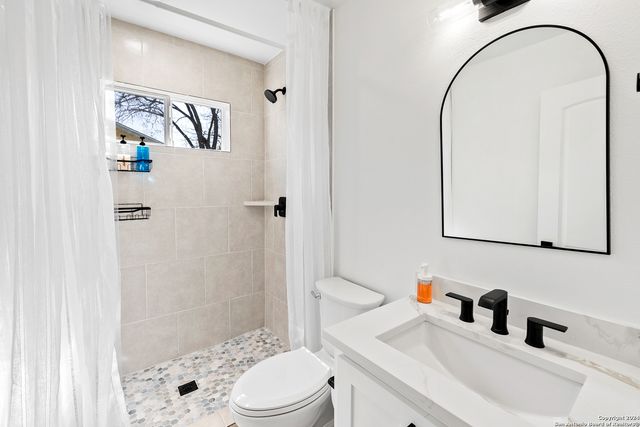 1102 BURLESON, San Antonio, TX 78202