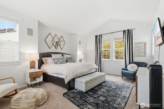 6618 Azalea Way SE, Snoqualmie, WA 98065