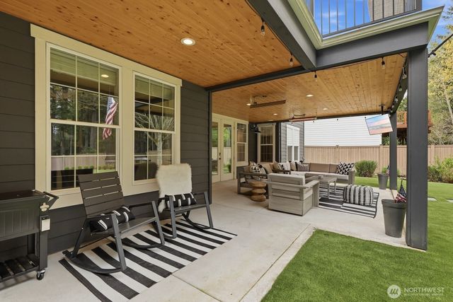 6618 Azalea Way SE, Snoqualmie, WA 98065