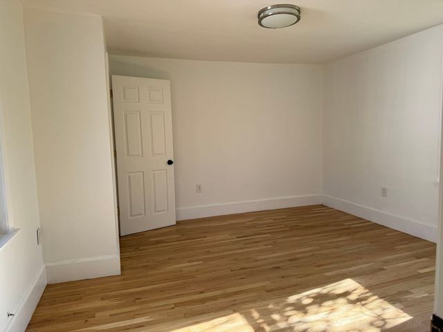 119 Whitfield St 119, Boston, MA 02124
