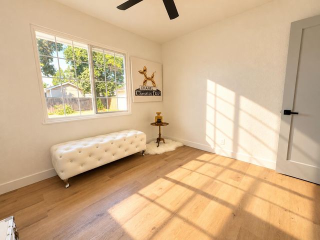 2175 De Ovan Ave, Stockton, CA 95204