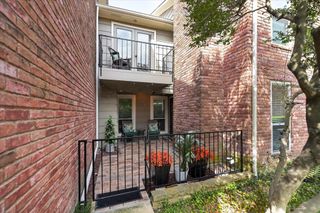 7510 Holly Hill Drive 124, Dallas, TX 75231