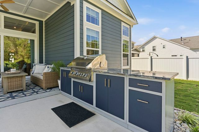 450 Rose Fountain Dr., Myrtle Beach, SC 29579