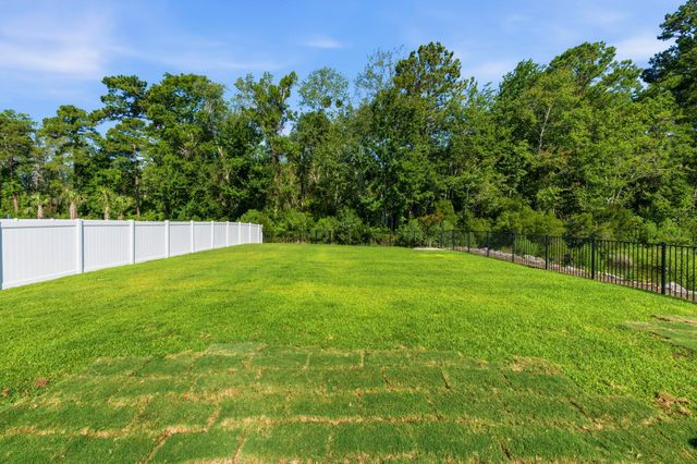 450 Rose Fountain Dr., Myrtle Beach, SC 29579