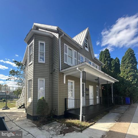 829 CONCORD ST #APT. A, Hagerstown, MD 21740
