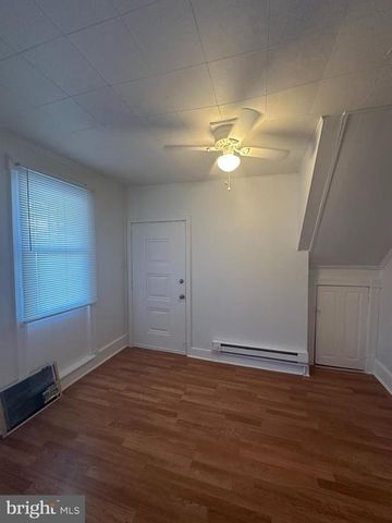 829 CONCORD ST #APT. A, Hagerstown, MD 21740