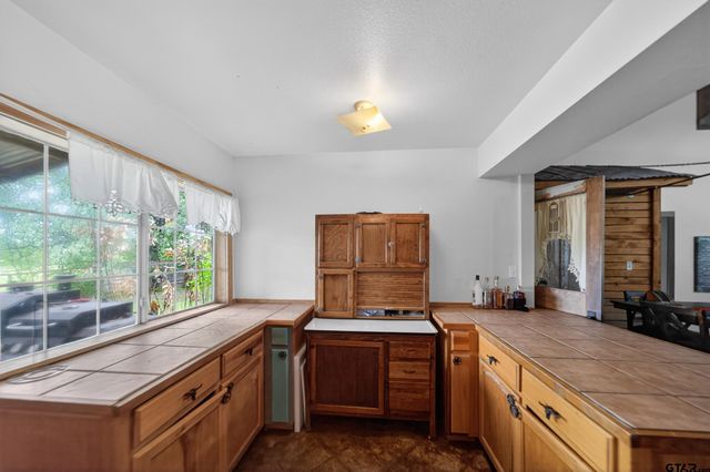147 County Road 2378, Alba, TX 75410