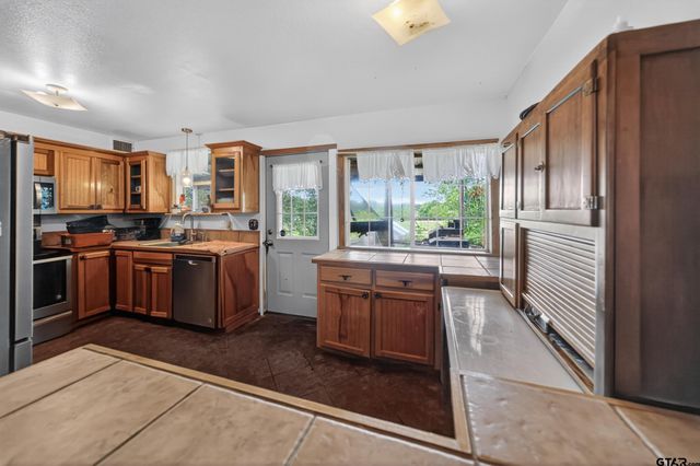 147 County Road 2378, Alba, TX 75410