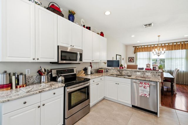 11031 SW Dunhill Court, Port St Lucie, FL 34987