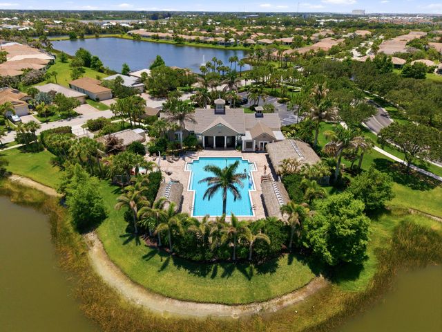11031 SW Dunhill Court, Port St Lucie, FL 34987