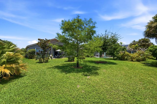 11031 SW Dunhill Court, Port St Lucie, FL 34987