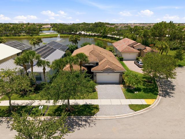 11031 SW Dunhill Court, Port St Lucie, FL 34987