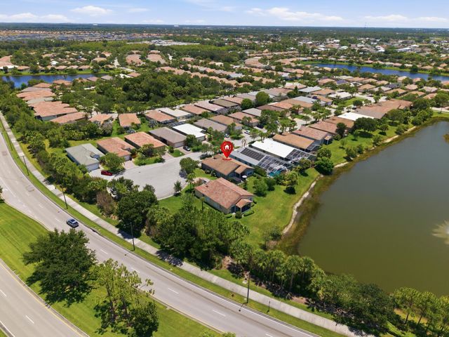 11031 SW Dunhill Court, Port St Lucie, FL 34987