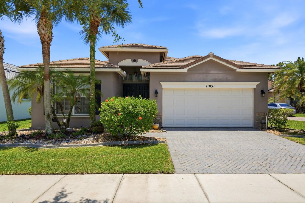 11031 SW Dunhill Court, Port St Lucie, FL 34987