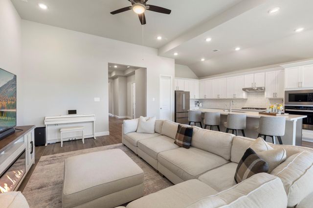 16147 Sapphire Crest Drive, Conroe, TX 77302