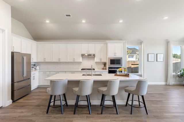 16147 Sapphire Crest Drive, Conroe, TX 77302