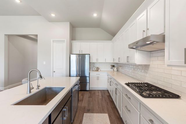 16147 Sapphire Crest Drive, Conroe, TX 77302