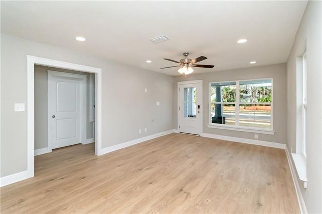 1837 Woodcock Place, Mobile, AL 36606