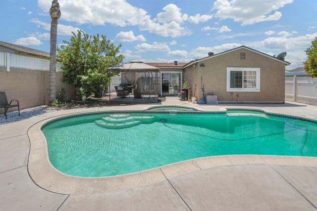 3974 Daves Way, San Diego, CA 92154