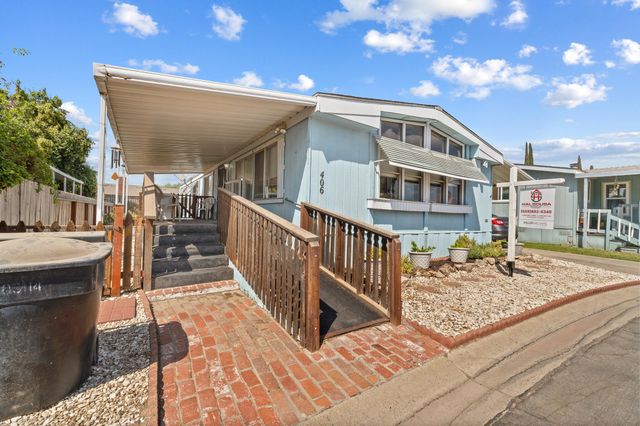 5505 W Tulare Avenue 406, Visalia, CA 93277